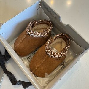 Baby UGG Tasman